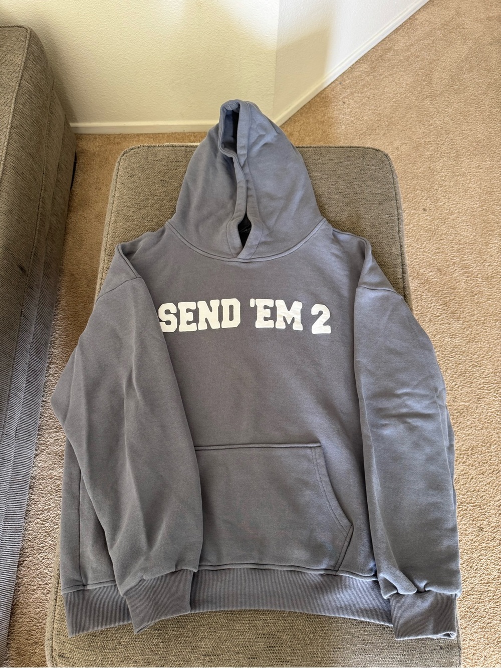 Heaven Gray "SEND 'EM 2" Graphic Hoodie Sz XL Used - Picture 3 of 4